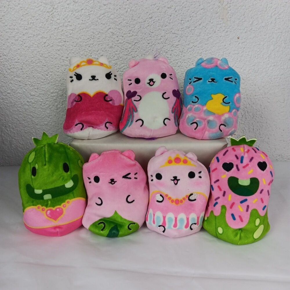 Cats Vs Pickles Pretty Paw Twinkle Bubbles Tiny Dancer Peaches Taira Frosted Flo